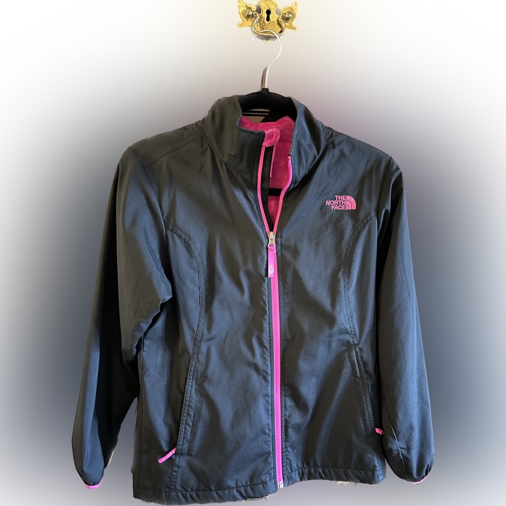 The North Face Girls Jacket XL Black/Pink plush lining, EUC